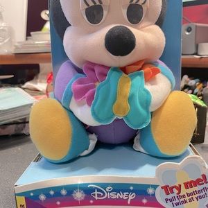 Disney Baby Minnie Wink ‘n Blink stuffed toy. New original packaging.